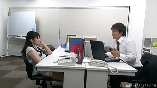 Blistering office babe masturbates and gets fucked off out of one's mind her extra